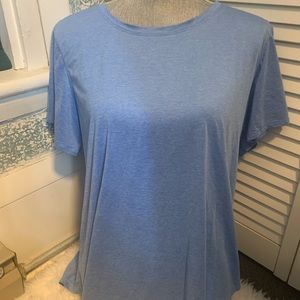 ⭐️ 3 for $20.00 SALE Women’s short sleeve shirt